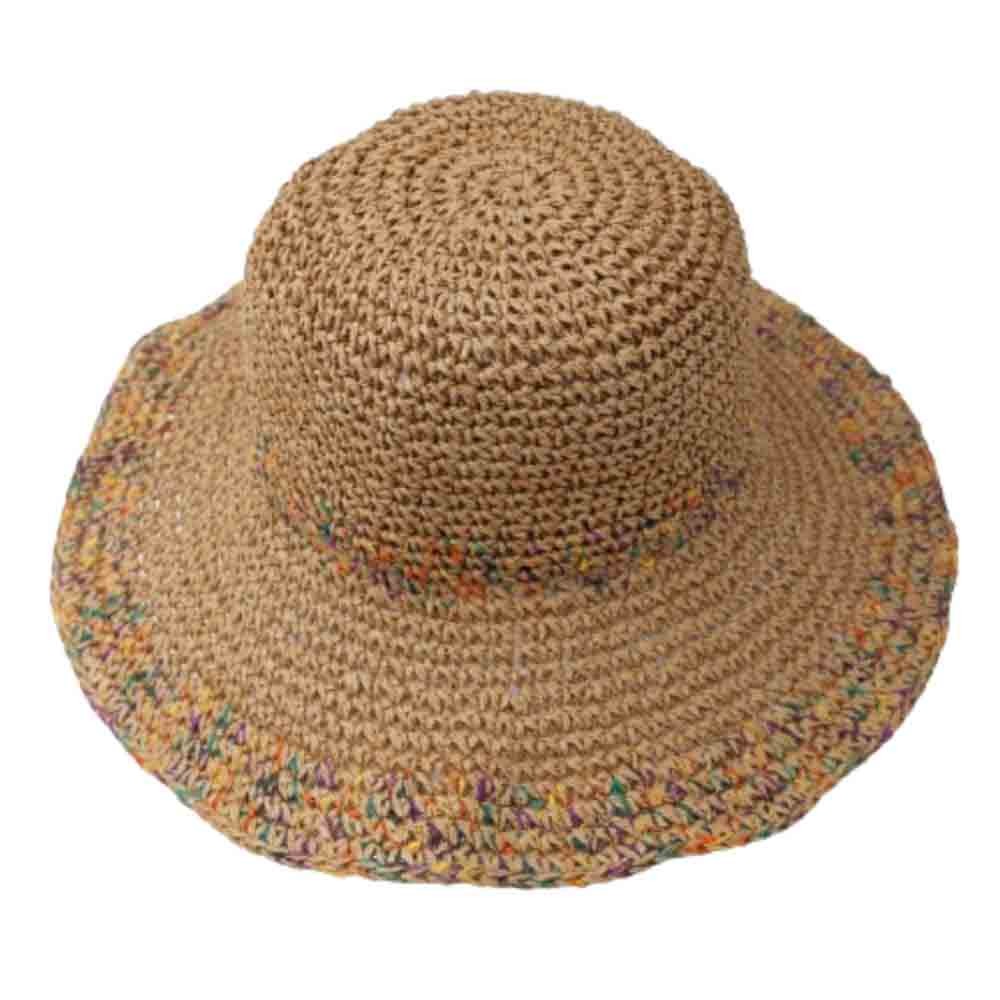 Straw Hat With Moldable Wire